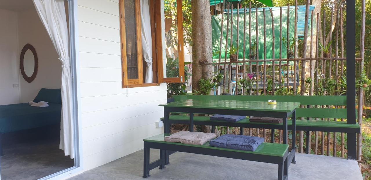 Jeroen'S Jungle View Apartment เกาะช้าง ภายนอก รูปภาพ
